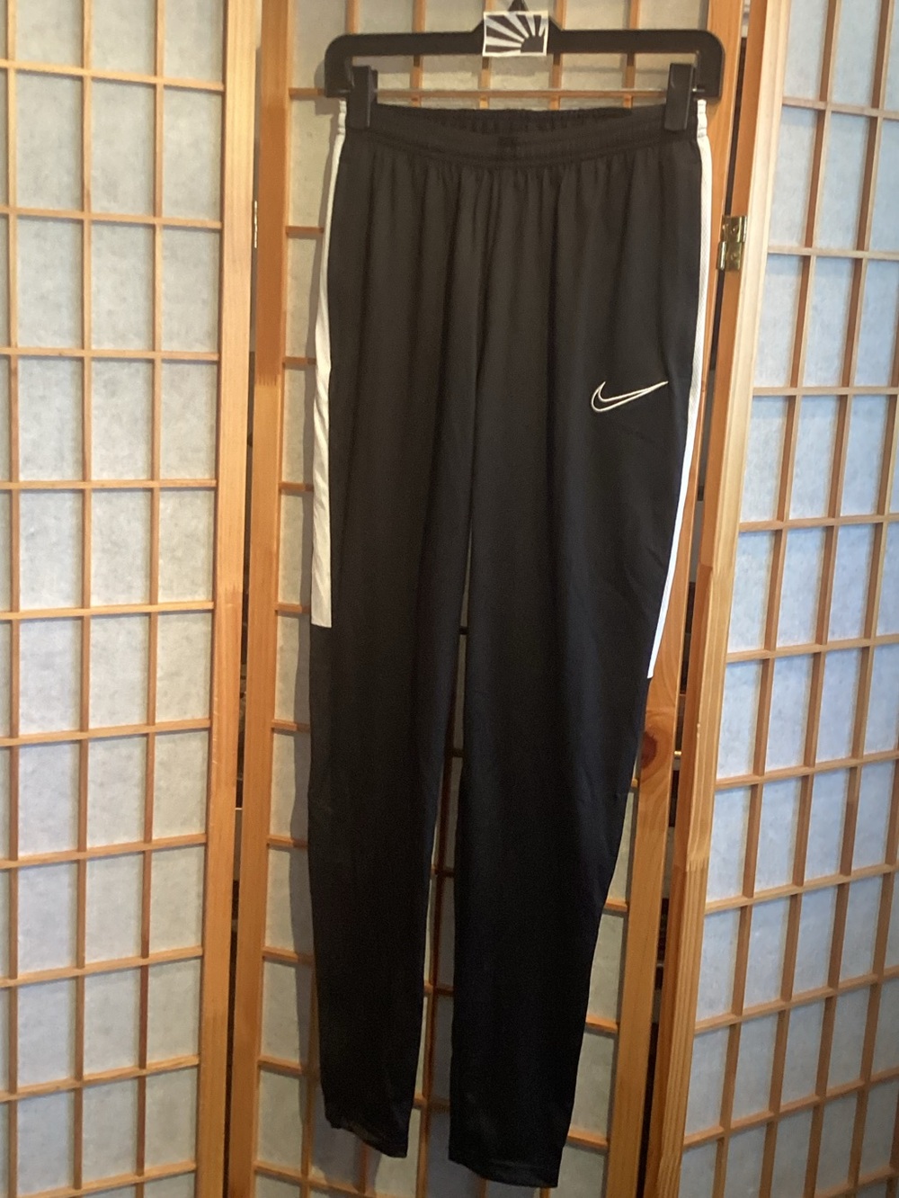 Nike Dri-FIT Academy Soccer Pants Black / White AJ9729-010 Men's Size Small